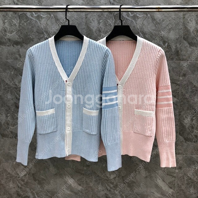 톰브라운 사선 브이넥 여성 니트 가디건 2칼라--0