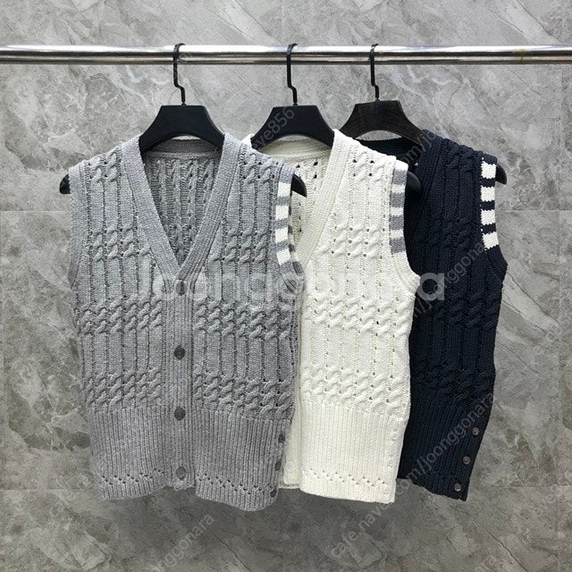 톰브라운 브이넥 여성 베스트 니트 조끼 3칼라--0