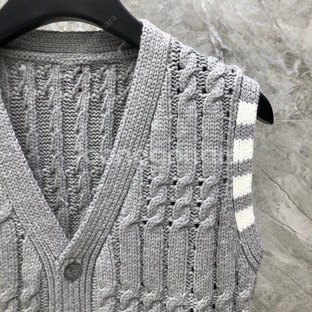 톰브라운 브이넥 여성 베스트 니트 조끼 3칼라--9