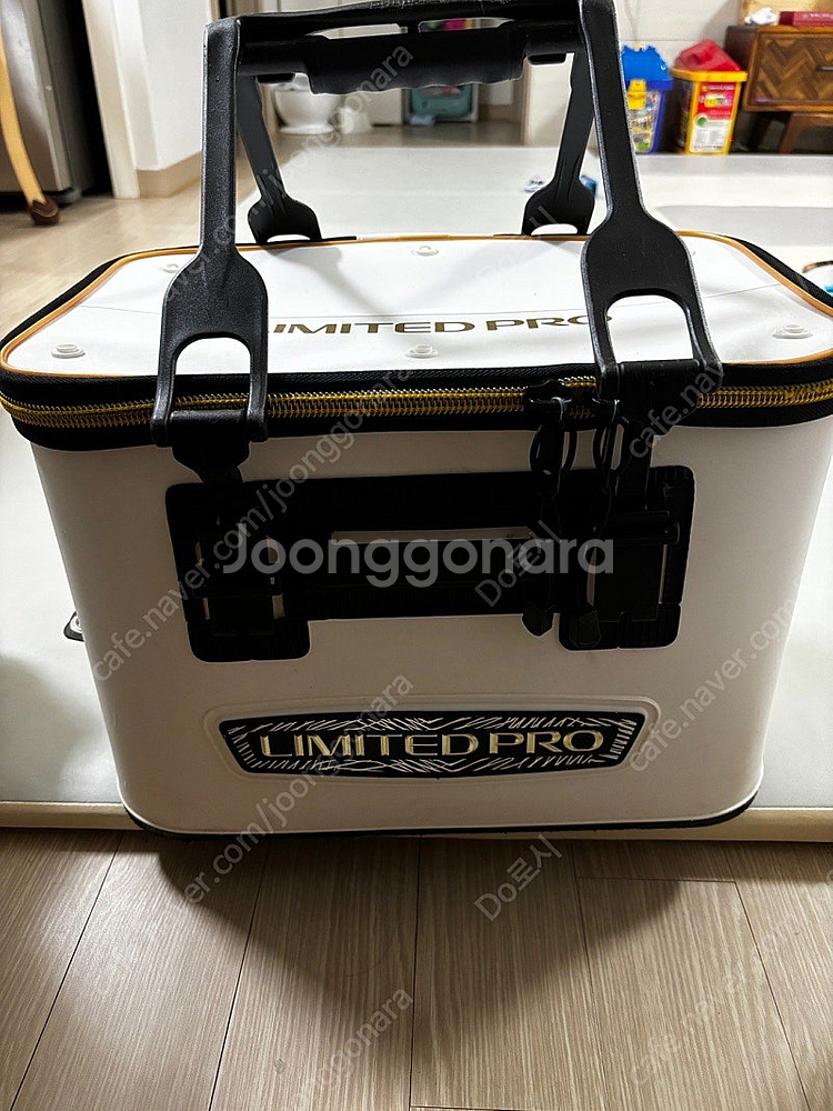 시마노 리미티드프로 45 바칸 40 밑밥통--0