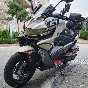 23년식 bmw c400gt 키로수적은 신차급 판매해요