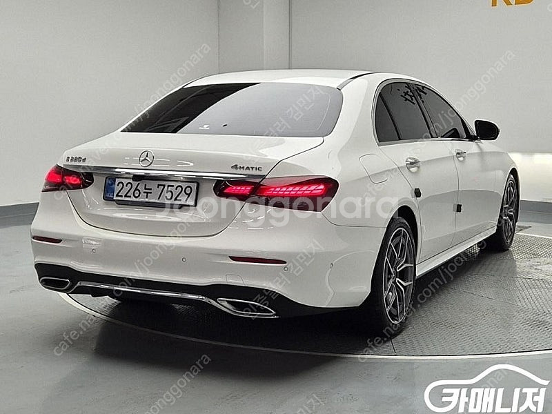[벤츠]E-클래스 W213 E220d 4MATIC AM...--3