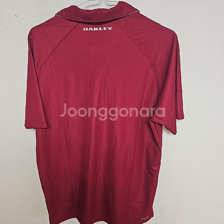 오클리 남성 반팔티 100L--2
