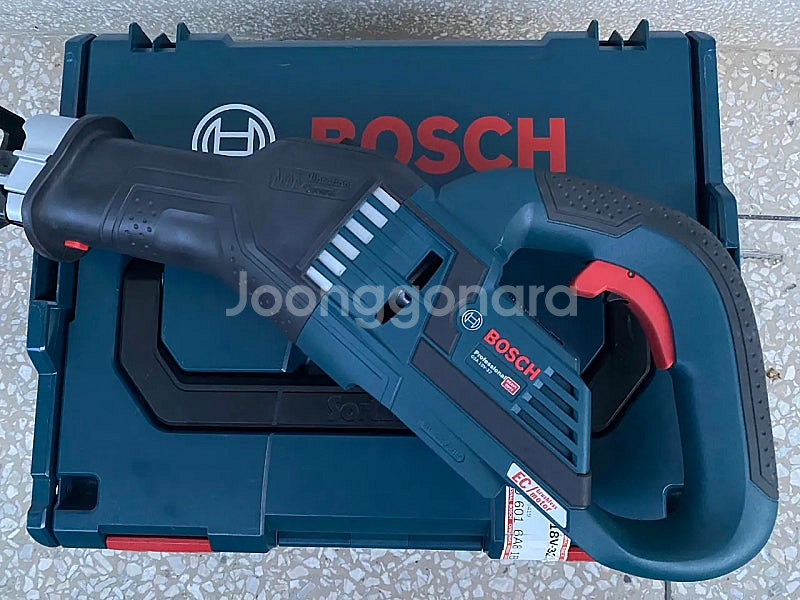 보쉬GSA 18V-32 충전컷쏘, D-tect 120멀...--7