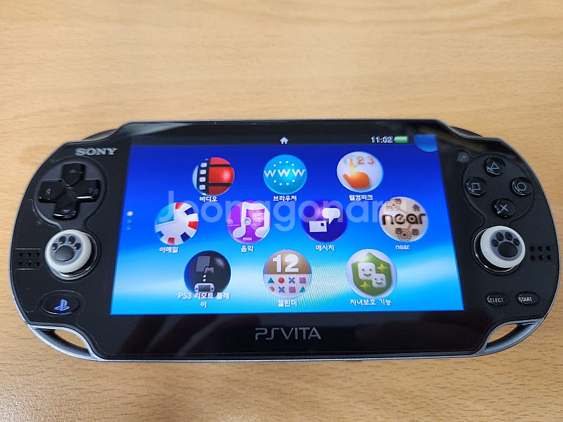 PS Vita 비타 1세대+16G 메모리 팝니다.--4