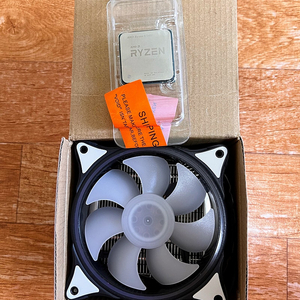 AMD 라이젠 5600, 120mm 쿨러 팝니다.