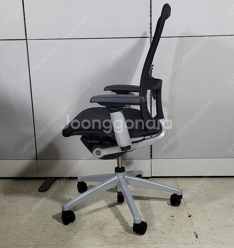하워스 조디 체어(풀펑션 중 포워드 빠짐)--1