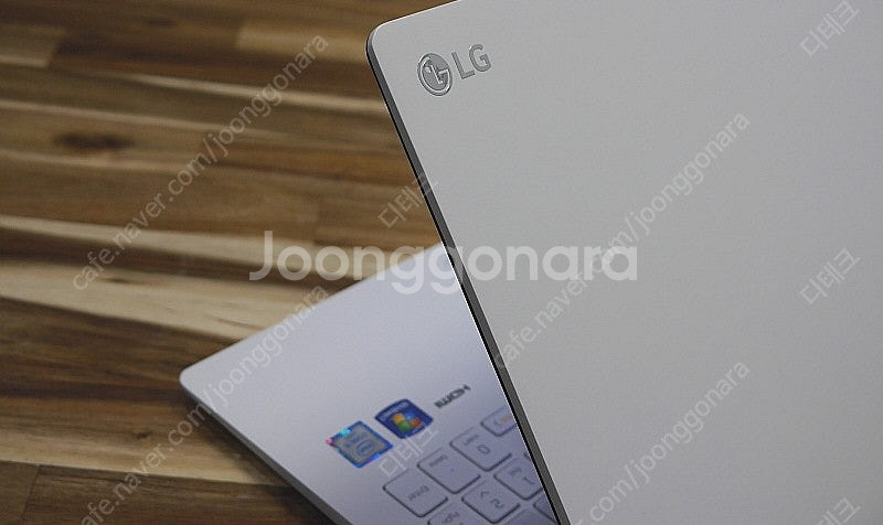 980그램의 마법/LG전자 울트라그램 15ZD960 판...--3
