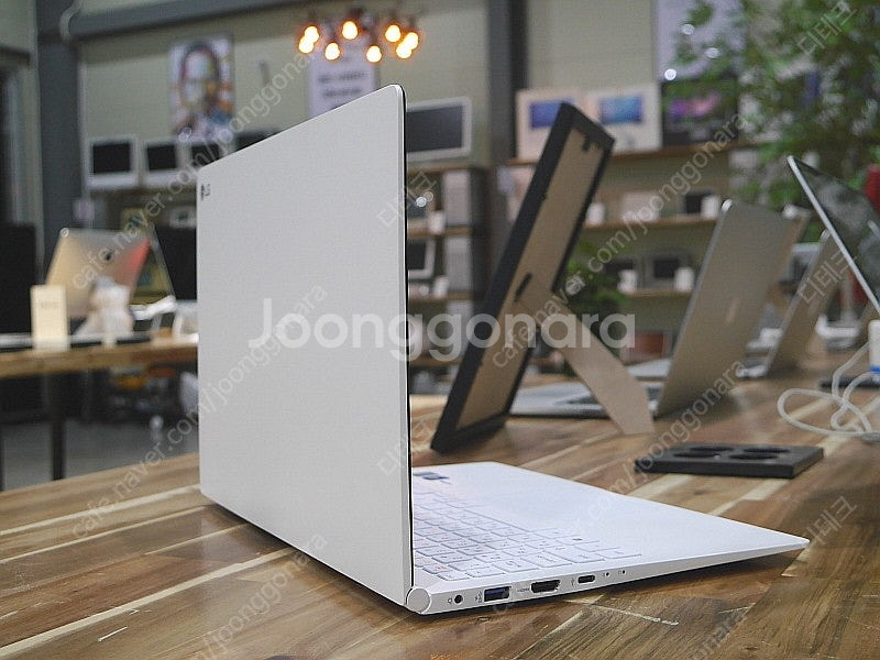 980그램의 마법/LG전자 울트라그램 15ZD960 판...--7