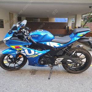 23년식 스즈키 GSX R125를 370에 팝니다.