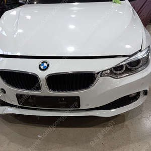 BMW F32 420d 쿠페 2013 년식 부품차량입니다