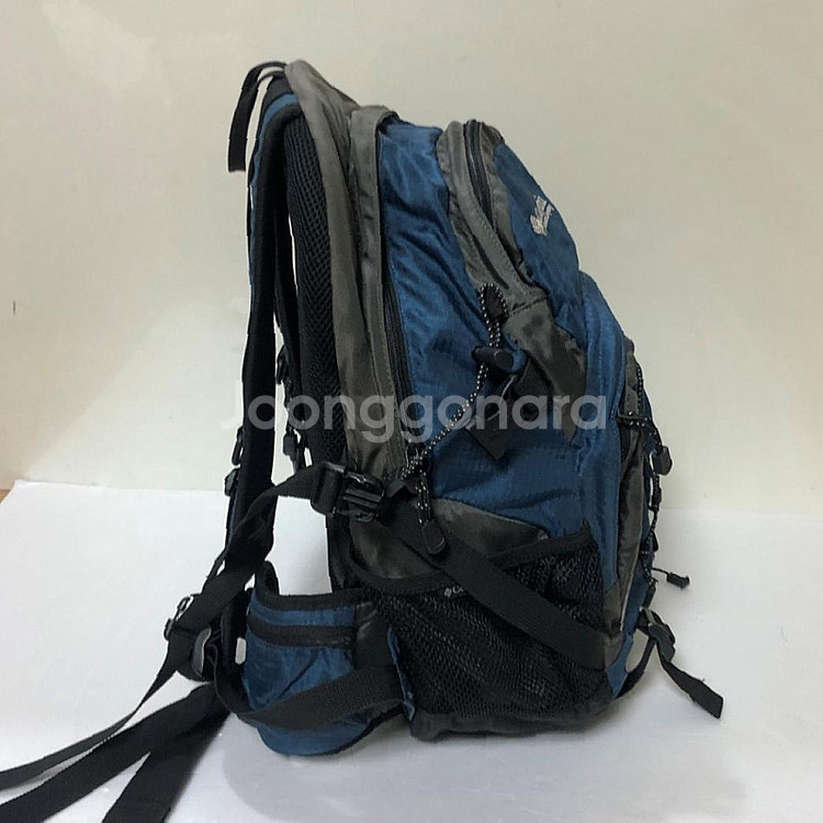 컬럼비아 등산배낭 28L--1