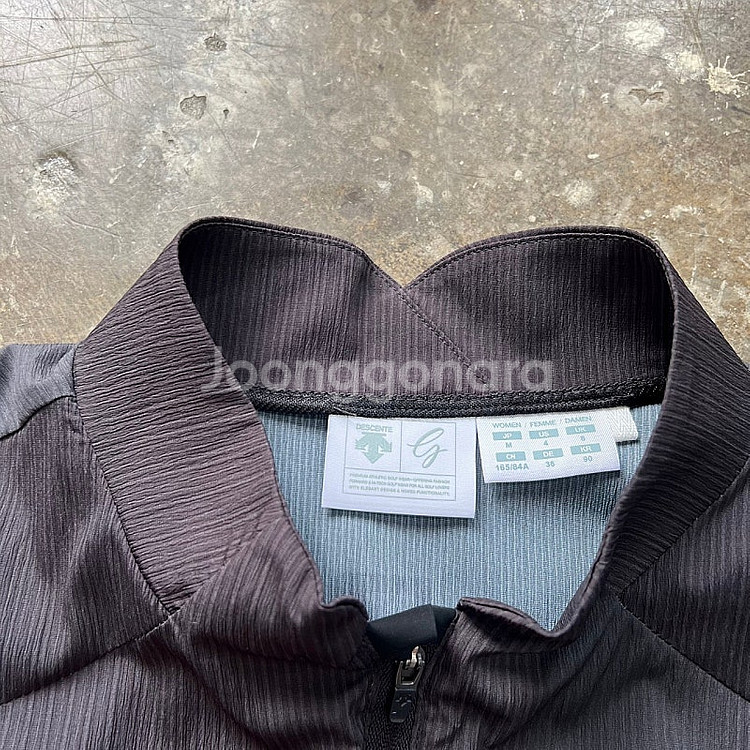 [골프의류] 90) 데상트 골프 우븐자켓 방풍자켓 점퍼 여성 골프웨어 골프 의류--3