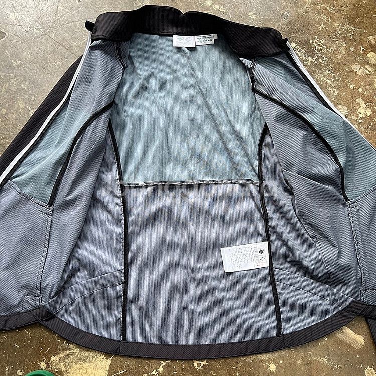 [골프의류] 90) 데상트 골프 우븐자켓 방풍자켓 점퍼 여성 골프웨어 골프 의류--6