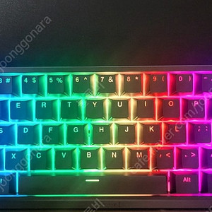우팅 60he 키보드 팝니다