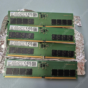 삼성 DDR5 16G PC5-44800 데스크탑용 램 팝니다~ (미사용 새제품 2개 10만)