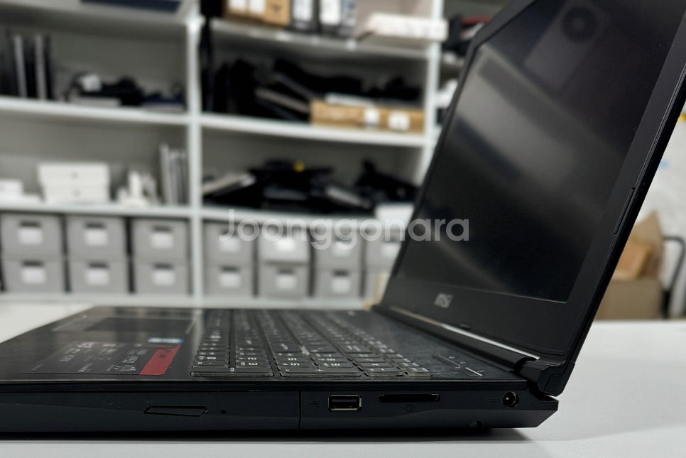 [MSI]GE62-6QC-Cobra i7/8GB/128...--4