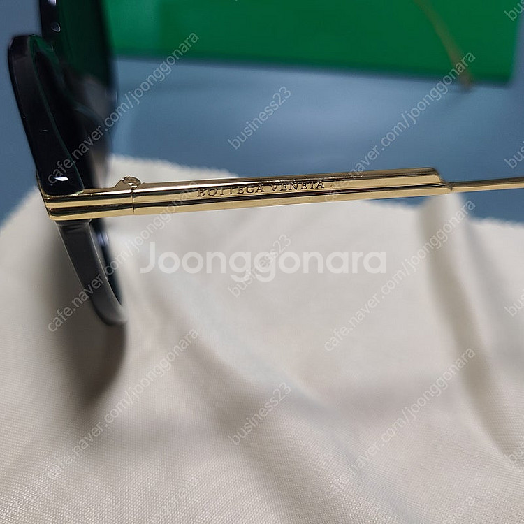 보테가베네타 선글라스 40만원--4