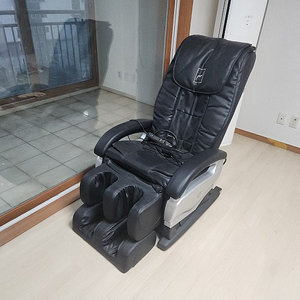 바디프랜드 안마의자 팔아요