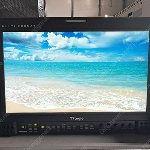 중고 TV LOGIC 티비로직 카메라모니터 LVM-172W 17인치 팝니다.