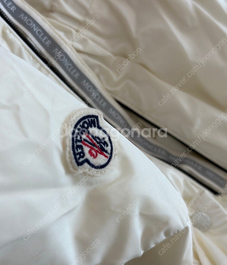 몽클레어 여아 바람막이--3