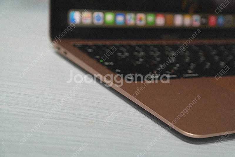 애플 맥북에어 A2337/Apple M1 8Core 판...--8