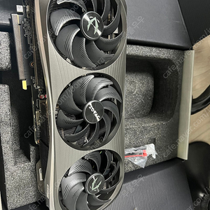 zotac 4070ti amp extreme airo 팝니다.