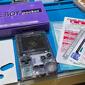 GAME BOY POKET (풀박스) + IPS LCD 교체품 + 신상 하우징 교체 + C타입 니튬배터리 모듈 함께 팝니다.