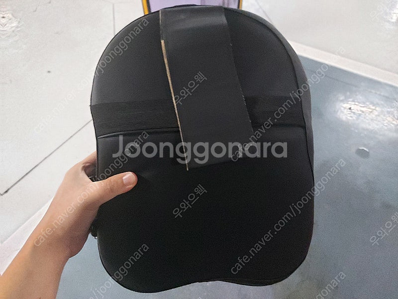 자동차 머리받침쿠션(목디스크나 거북목 머리에 효과)--3