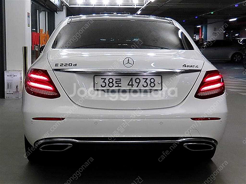 벤츠E-클래스 W213 E220d 4MATIC 아방가르...--4