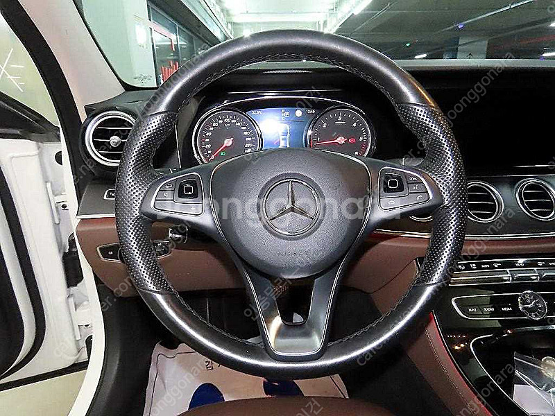 벤츠E-클래스 W213 E220d 4MATIC 아방가르...--7