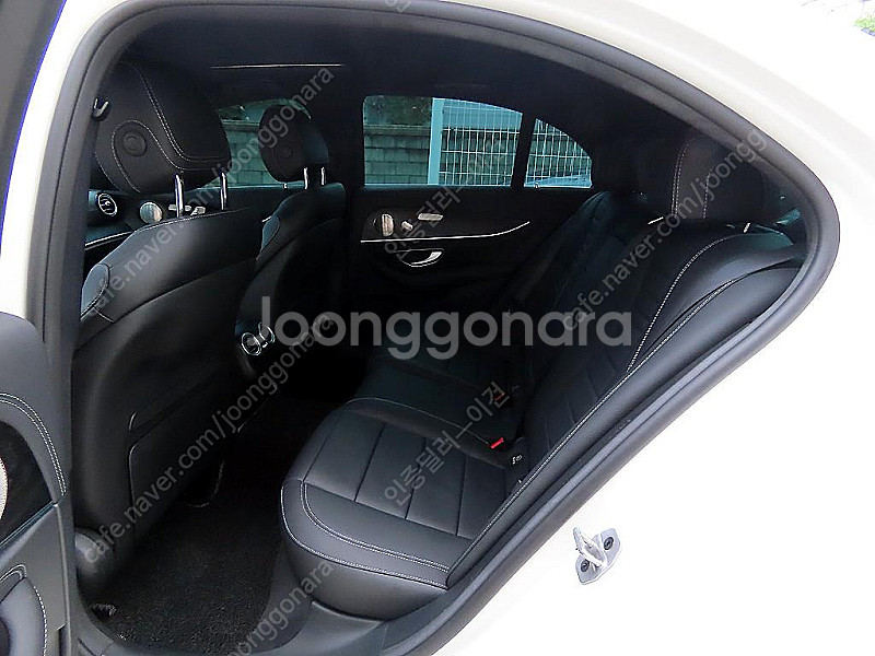 벤츠E-클래스 W213 E220d 4MATIC AMG라...--5