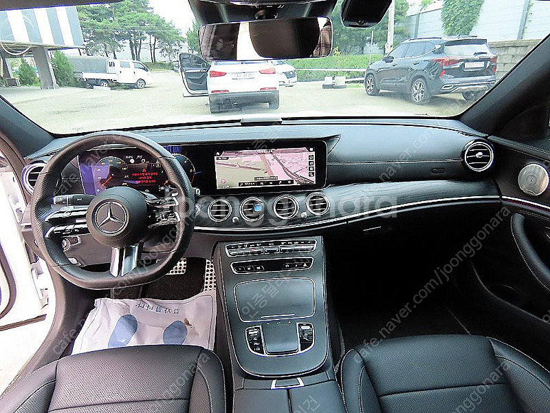 벤츠E-클래스 W213 E220d 4MATIC AMG라...--6