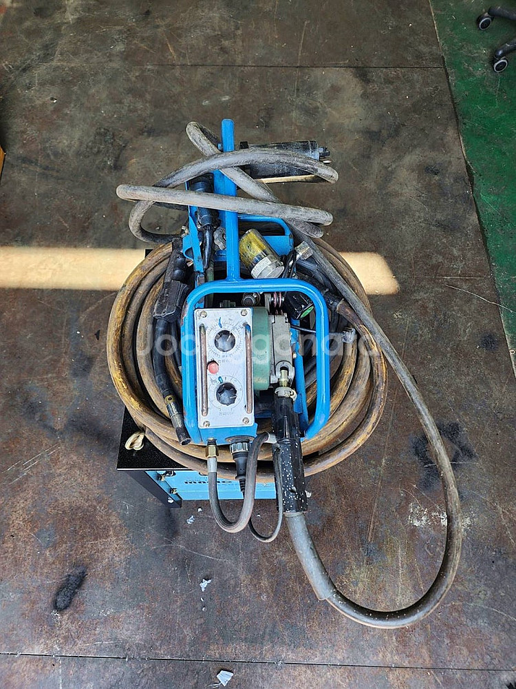 [판매] 중고 국산 인버터 CO2 용접기 350A--5