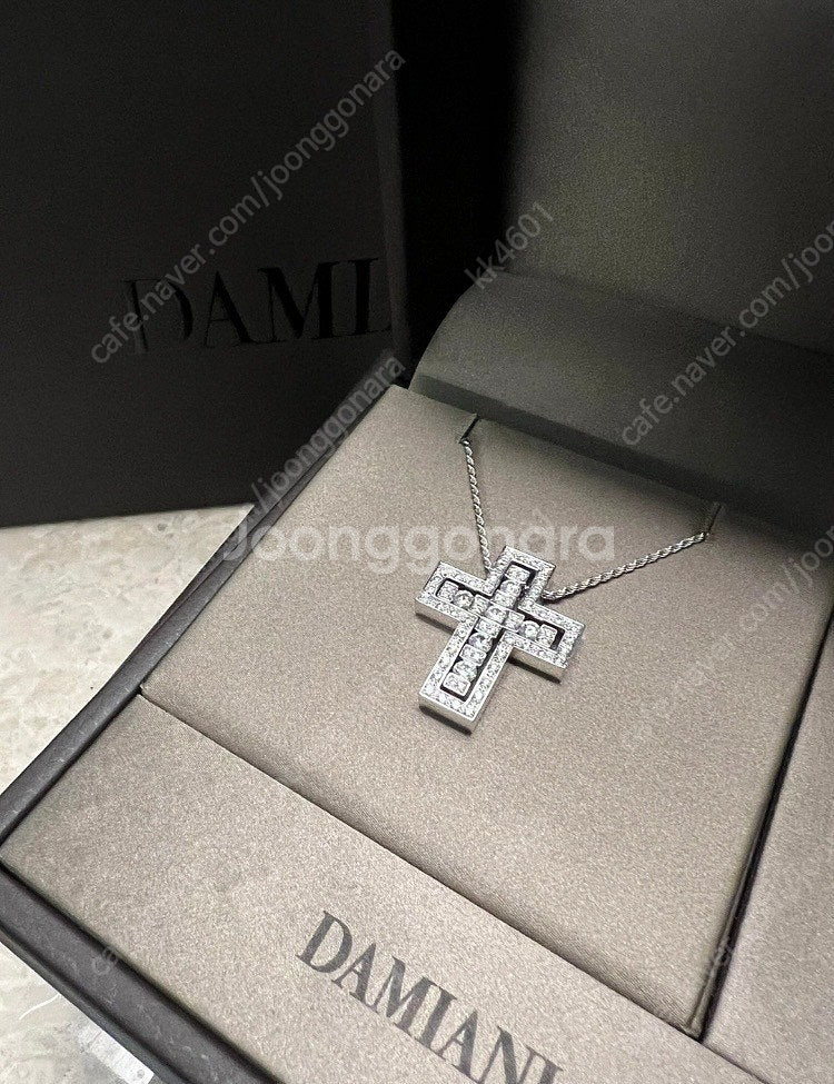 다미아니 벨에포크 화이트골드 목걸이--0