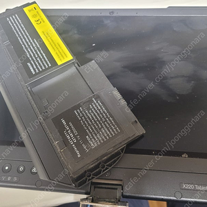 X220T 액정+중고 배터리 팝니다 (나눔)