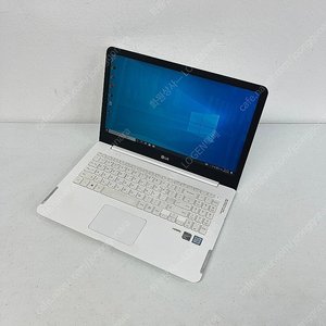 엘지 15U560 i7-6500U 지포스 940M 중고노트북 화이트 30만