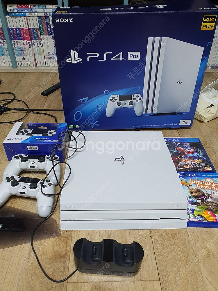 ps4 프로 셋트. 팝니다 ㆍ(대구)--0