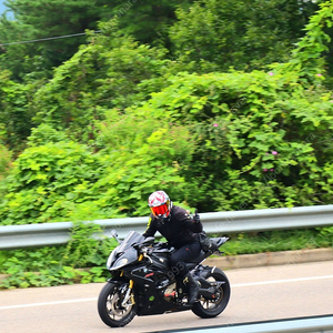 2015s1000rr 저렴하게 팔아요