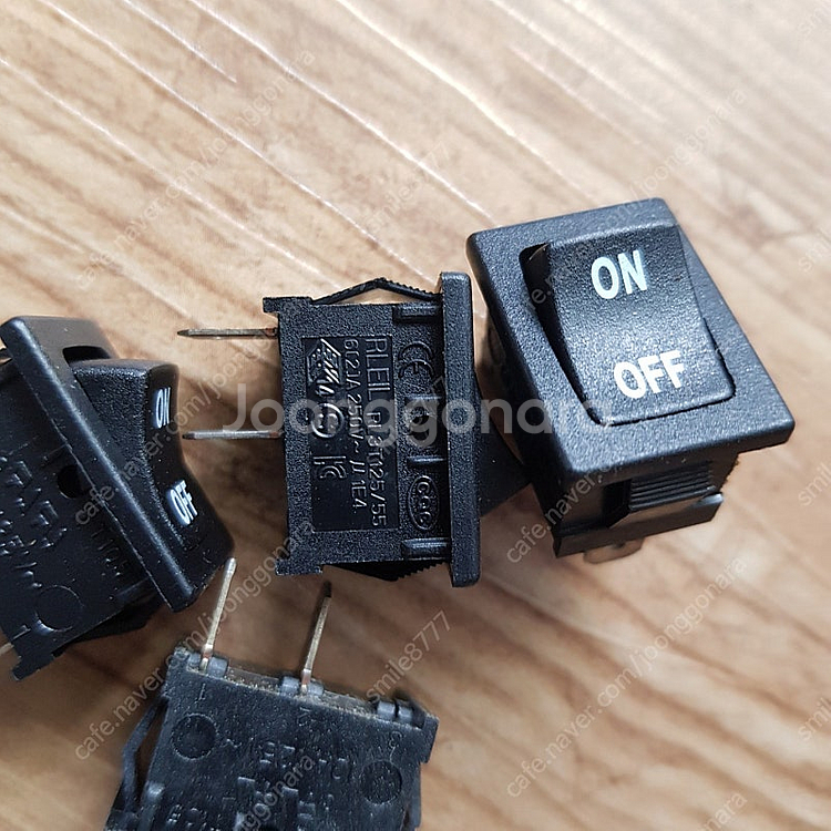 스위치 2단 사각 스위치 RL3-111-G-8-K 6A...--1