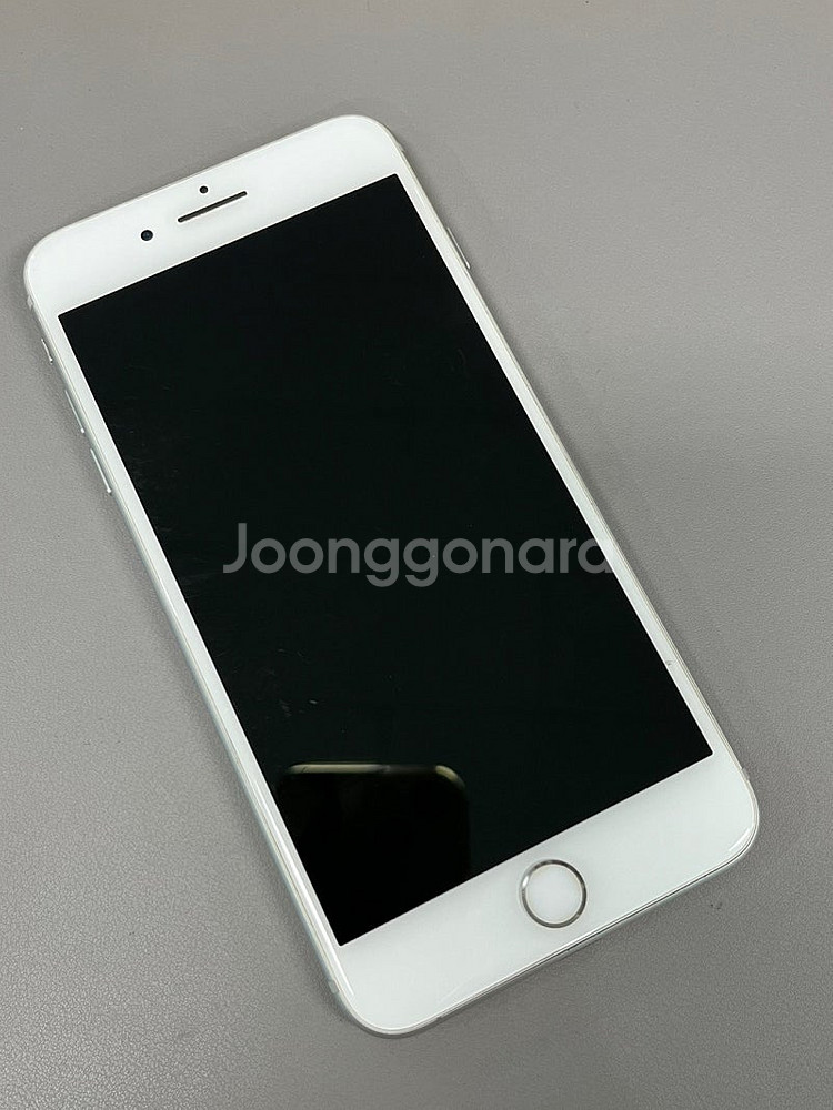 아이폰8플러스 화이트 64G 미파손단말기 외관 깨끗한폰...--2