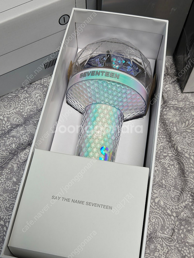 세븐틴 응원봉 캐럿봉 버전2 양도합니다--0