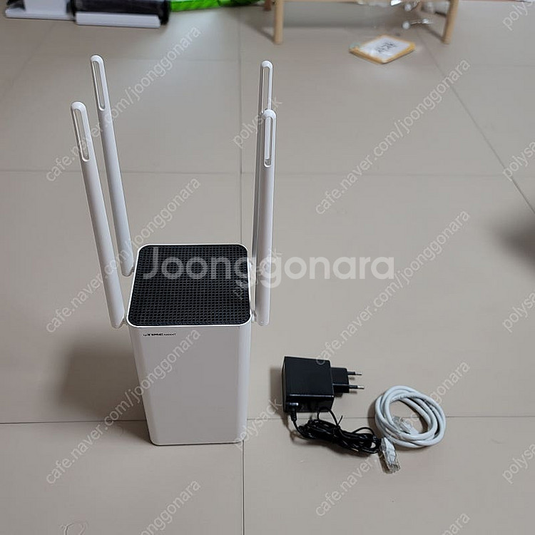 EFM네트웍스 아이피타임 A8004T--0