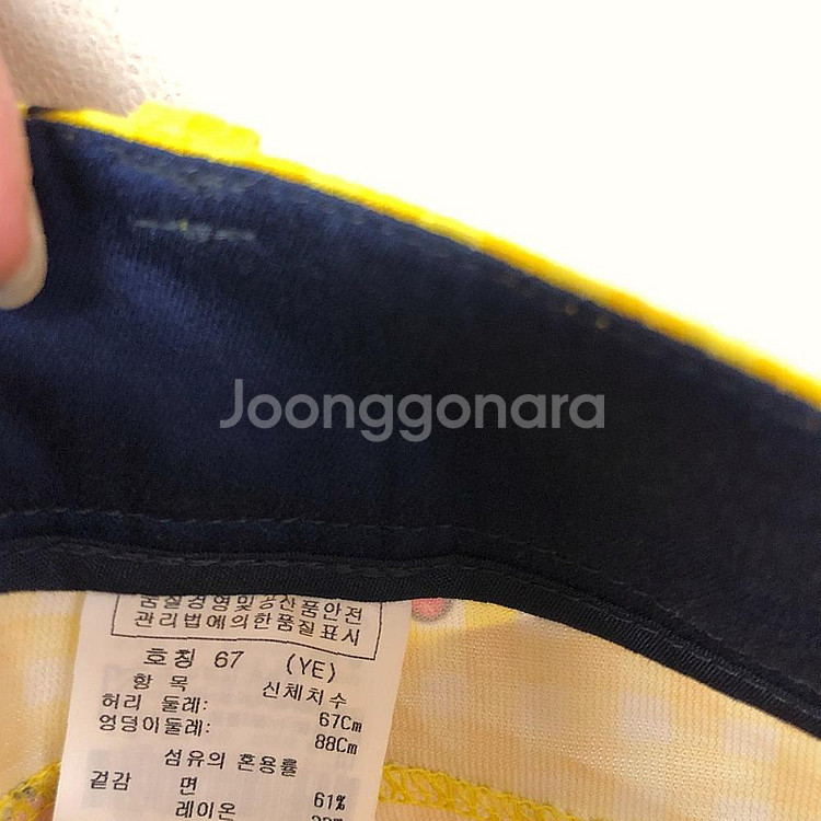 판매 새상품 까스텔바작 여성 반바지 29인치--2