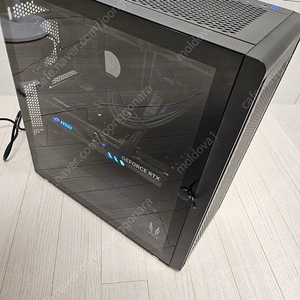 7800X3D RTX4080 고사양 게이밍 본체 팝니다.