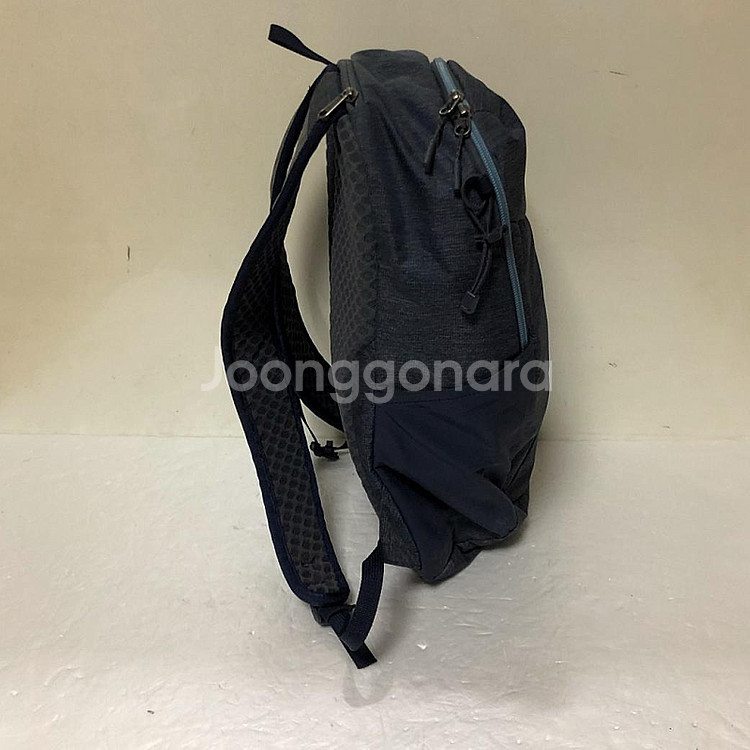 판매 네파 등산배낭 15L--1