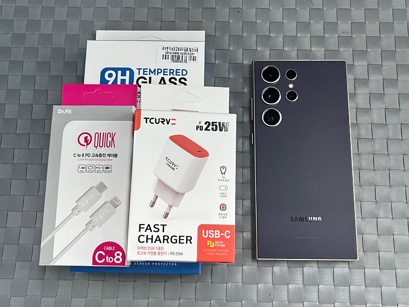 갤럭시S24울트라 퍼플 256G 외관 신폰급컨디션 24...--0