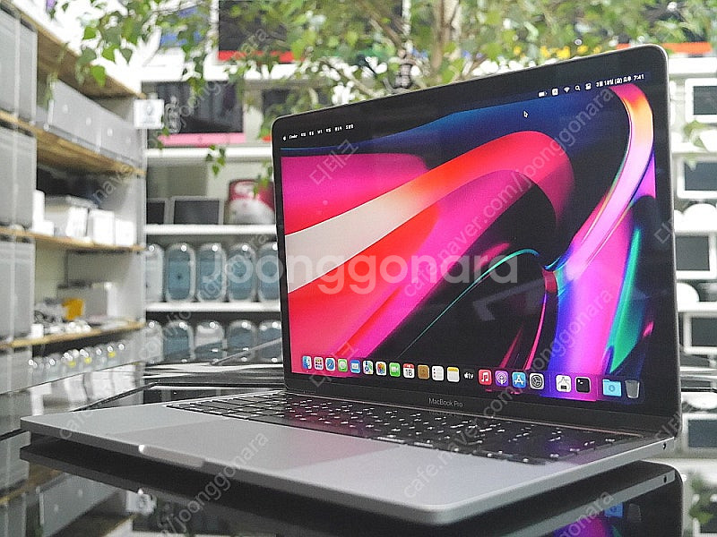 애플 맥북프로터치바 A2338/Apple M1칩 탑재/...--2