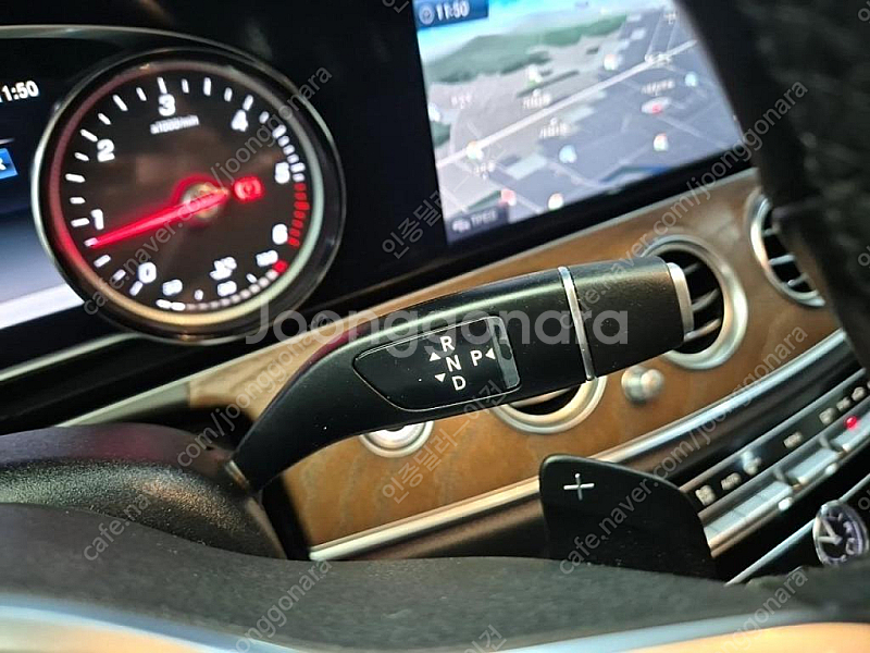 벤츠E-클래스 W213 E220d 익스클루시브 (5인승...--7