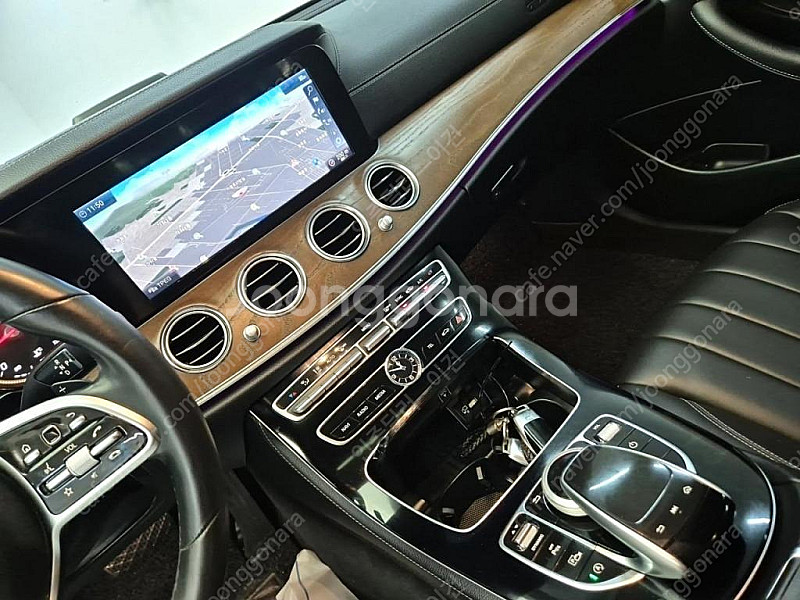 벤츠E-클래스 W213 E220d 익스클루시브 (5인승...--9